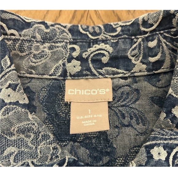Chicos blue denim jacket with white flowers size 1 - Picture 3 of 8
